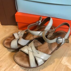 Born wedge sandals size size 8 brown pastel yello